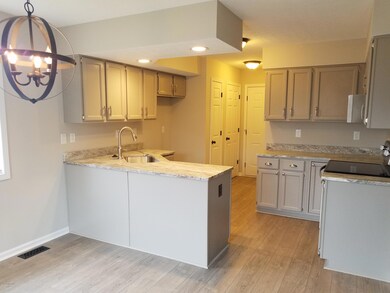 7414 Jonathan Way, Louisville, KY 40228 - photo 6