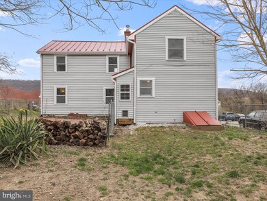 190 Taylor St, Harpers Ferry, WV 25425 - photo 2