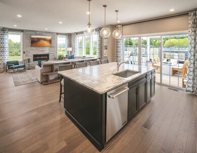 11 Hattie Ln unit 182, Millis, MA 02054 - photo 4