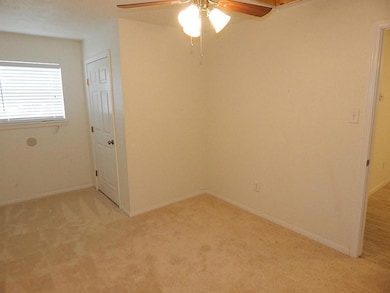 14039 Eagle Pass St unit 6, Houston, TX 77015 - photo 7