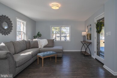 108 W 7th St, New Castle, DE 19720 - photo 7