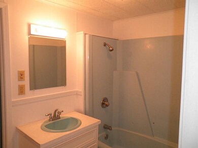 Master Bath/Spa.