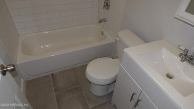 4860 Riverdale Rd, Jacksonville, FL 32210 - photo 5