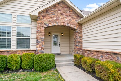 481 Berger Farm Dr, Mount Washington, KY 40047 - photo 4