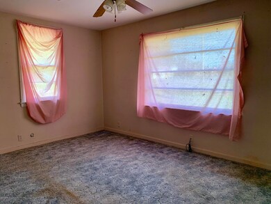 2206 Herrick Dr, Lansing, MI 48911 - photo 2