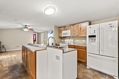 127 shaker rd, gray_020