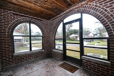 2977 Coral Ct, Jacksonville, FL 32205 - photo 5