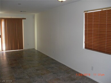 8372 Pearl Beach Ct, Las Vegas, NV 89139 - photo 2