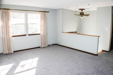 Living Room (2)