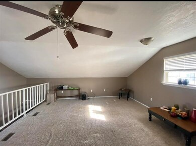 118 Harned Rd, Elgin, OK 73538 - photo 5