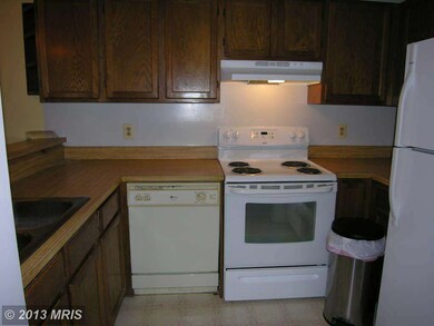 102 Chesterfield Ln unit 302, Stafford, VA 22556 - photo 4