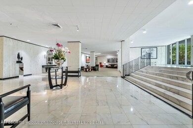 2295 S Ocean Blvd Apt 424 Palm-large-025