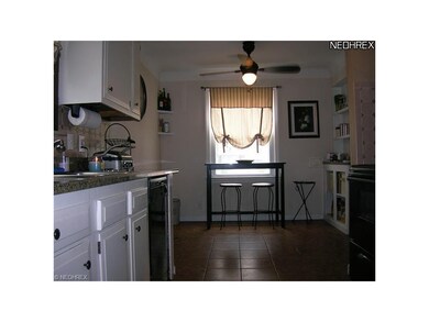 UPDAYTED KITCHEN W/CERAMIC FLOORING & NICE EATING 