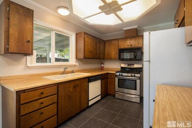 400 Gleeson Way, Sparks, NV 89431 - photo 7