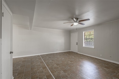 525 12th St unit 7, Huntsville, TX 77340 - photo 5