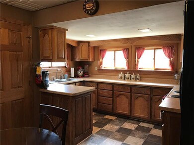 1802 11th St E unit E, Menomonie, WI 54751 - photo 3