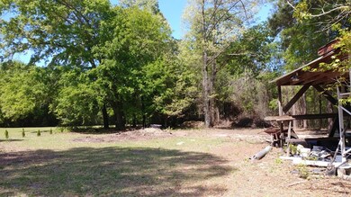 3051 Bloomfield Dr, Macon, GA 31206 - photo 6