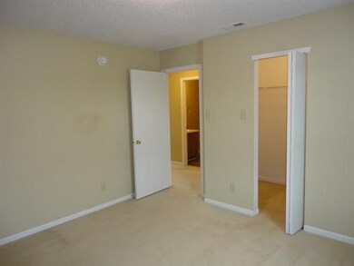 956 Stonehurst Dr, Franklin, IN 46131 - photo 6