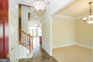 12809 Clarks Crossing Dr, Clarksburg, MD 20871 - photo 3