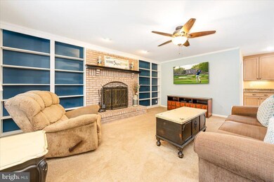 10017 Blue Banner Dr, Germantown, MD 20876 - photo 7