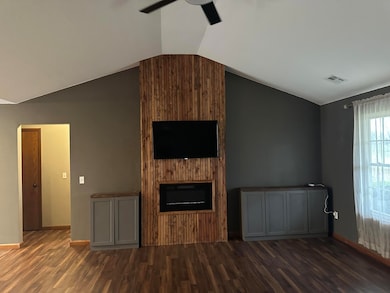 11448 Hickman Ln, Neosho, MO 64850 - photo 4