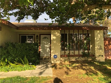 5606 Oxbow St, Las Vegas, NV 89119 - photo 4