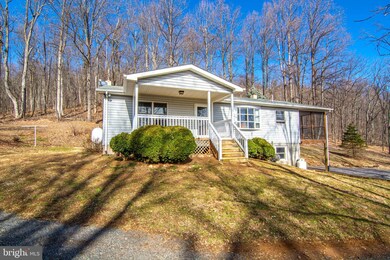 852 Freezeland Rd, Linden, VA 22642 - photo 2