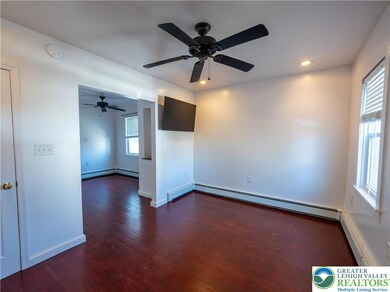 220 W Kleinhans St, Easton, PA 18042 - photo 5