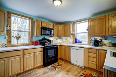 352 Biglow Rd, Brooklyn, WI 53521 - photo 3