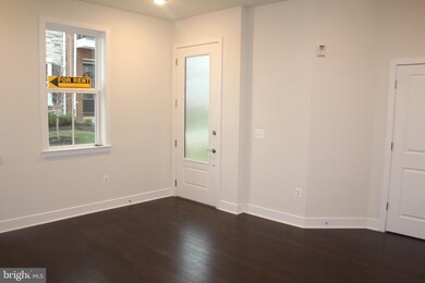 41950 Pickwick Mill Terrace, Dulles, VA 20105 - photo 6