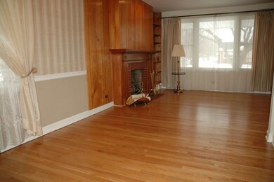 1559 Portsmouth Ave, Westchester, IL 60154 - photo 7