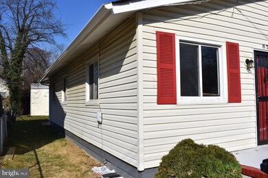 821 Clovis Ave, Capitol Heights, MD 20743 - photo 4