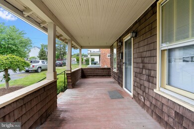 142 Virginia St, Strasburg, VA 22657 - photo 5