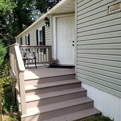 12 Williams Dr, Carver, MA 02330 - photo 4