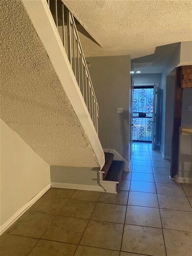 5204 Flowering Peach Dr unit U4, Memphis, TN 38115 - photo 3