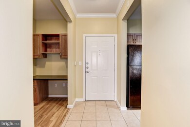 12956 Centre Park Cir unit 209, Herndon, VA 20171 - photo 2