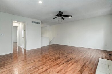 17528 111th Place, Olathe, KS 66061 - photo 6