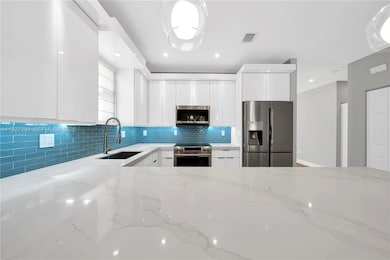 11448 SW 151st Path, Miami, FL 33196 - photo 5