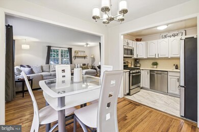 1801 White Oak Ave, Parkville, MD 21234 - photo 5