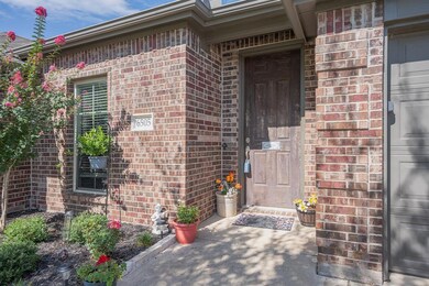 6505 Bluebird Meadows Dr, Burleson, TX 76028 - photo 4