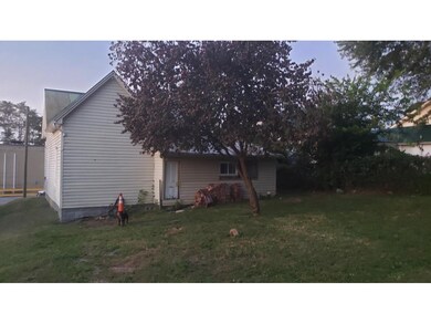 622 E Maple St, Johnson City, TN 37601 - photo 4