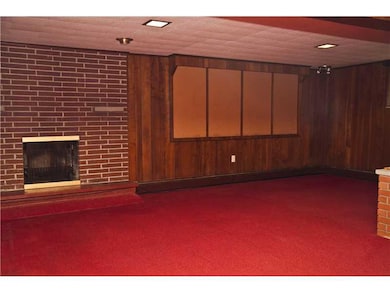 Den/Family/Great Room.