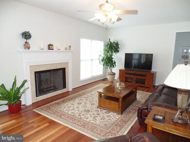 8517 Troutman Ct, Manassas, VA 20110 - photo 2