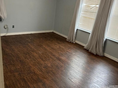 139 Grapeland Ave, San Antonio, TX 78214 - photo 5