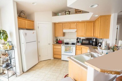 1113 W Odessa Ct, Nampa, ID 83686 - photo 5