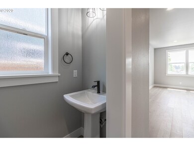 1542 Alsea Dr, Coburg, OR 97408 - photo 6