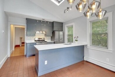 67 Chestnut St unit B, Charlestown, MA 02129 - photo 5