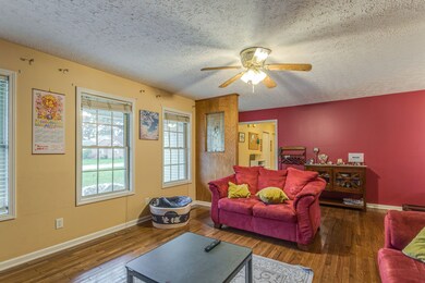 288 W Doak Rd, Manchester, TN 37355 - photo 7