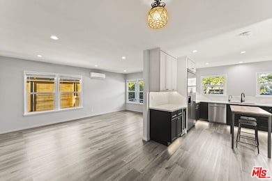 2654 33rd St, Santa Monica, CA 90405 - photo 4