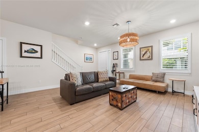 1030 Eucalyptus Dr unit 2, Hollywood, FL 33021 - photo 6